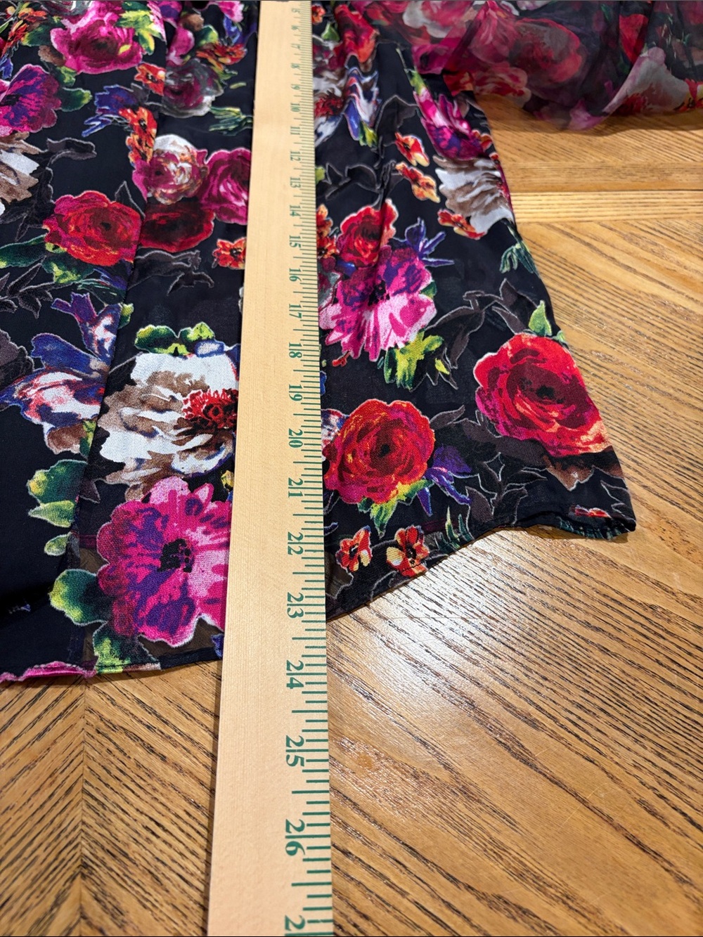 Alice + Olivia Brentley Floral Tie-Neck Silk Blend Blouse  Size Large Whimsigoth - Picture 13 of 16